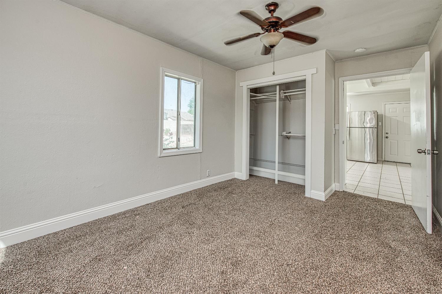 5358 W Clinton Ave, Fresno, CA 93722