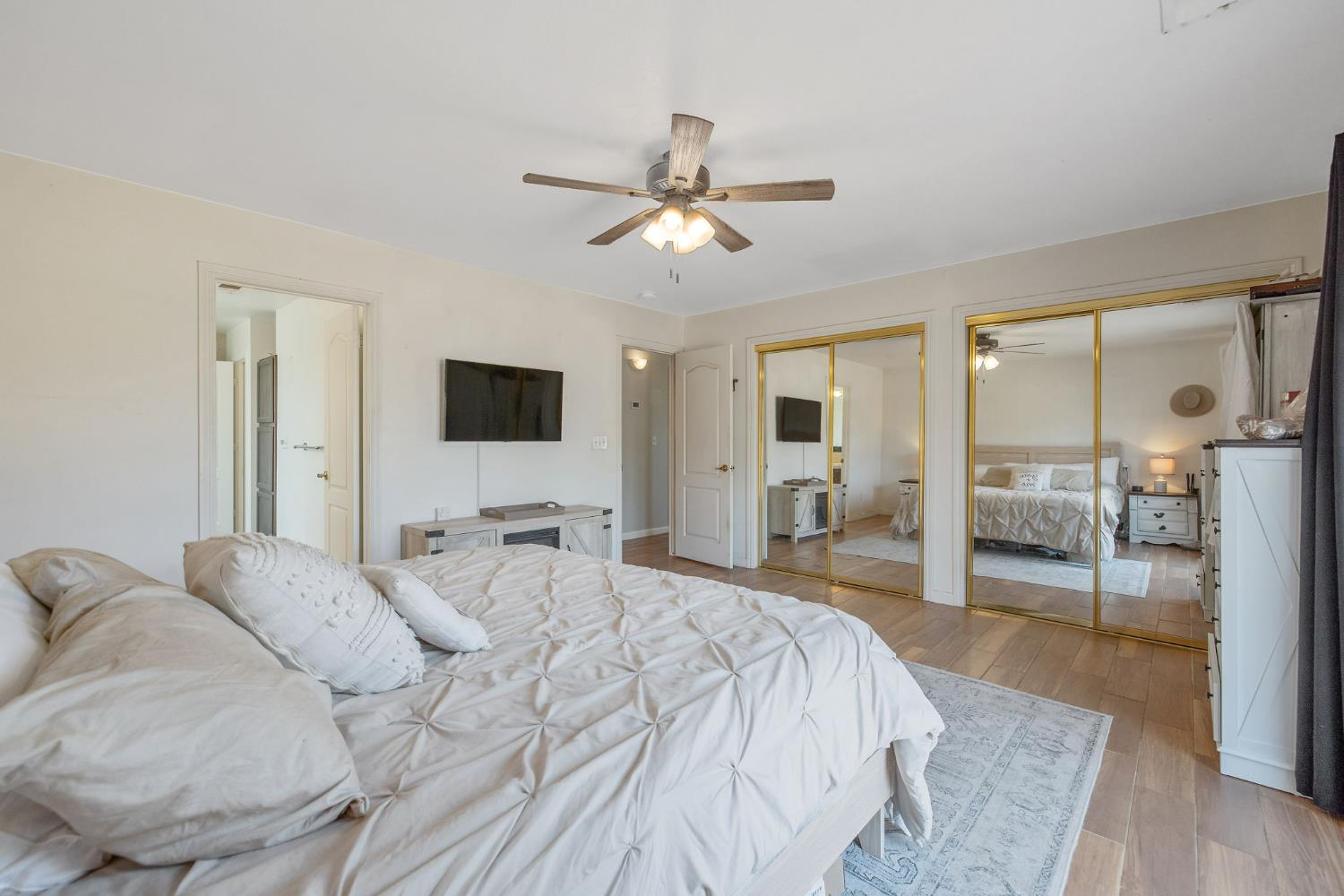 7272 Lupine Dr, Sanger, CA 93657