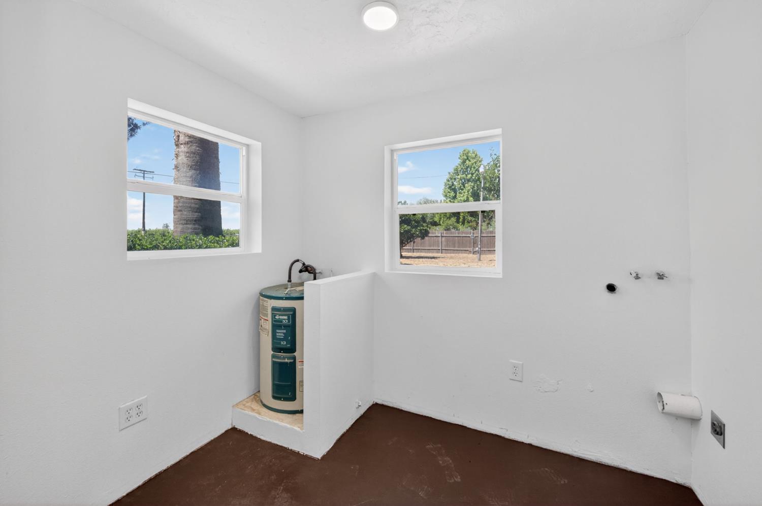 5732 S Peach Ave, Fresno, CA 93725