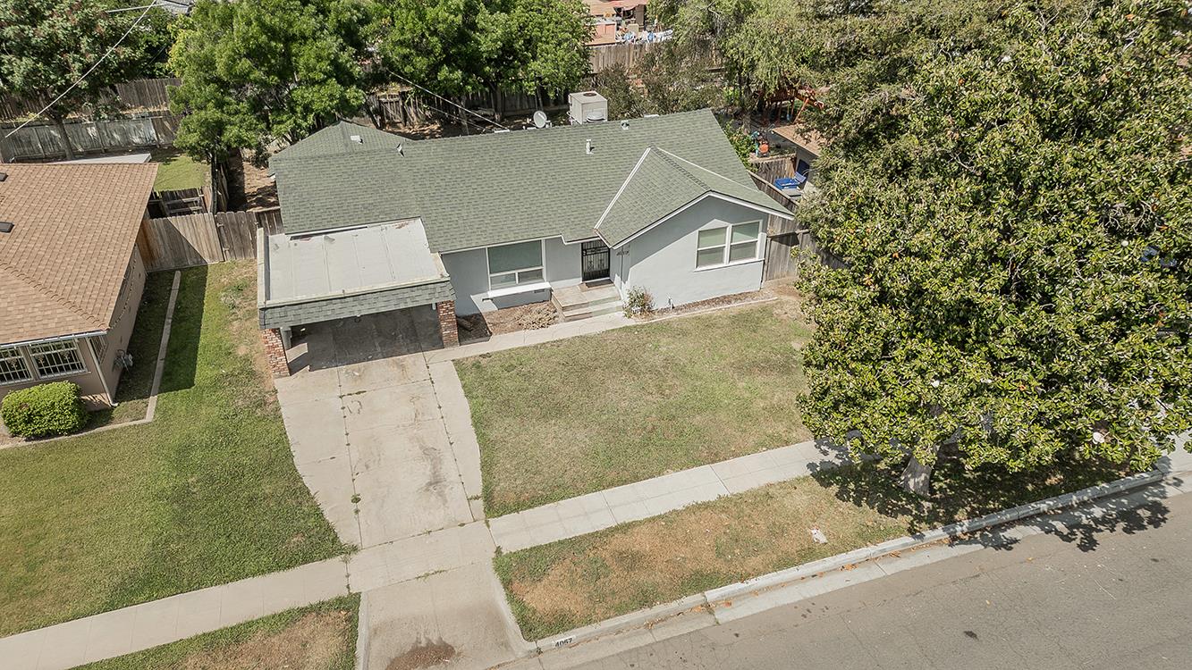 4057 N Hulbert Ave, Fresno, CA 93705