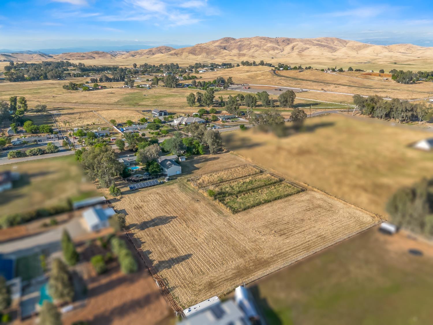 5731 E Copper Ave, Clovis, CA 93619