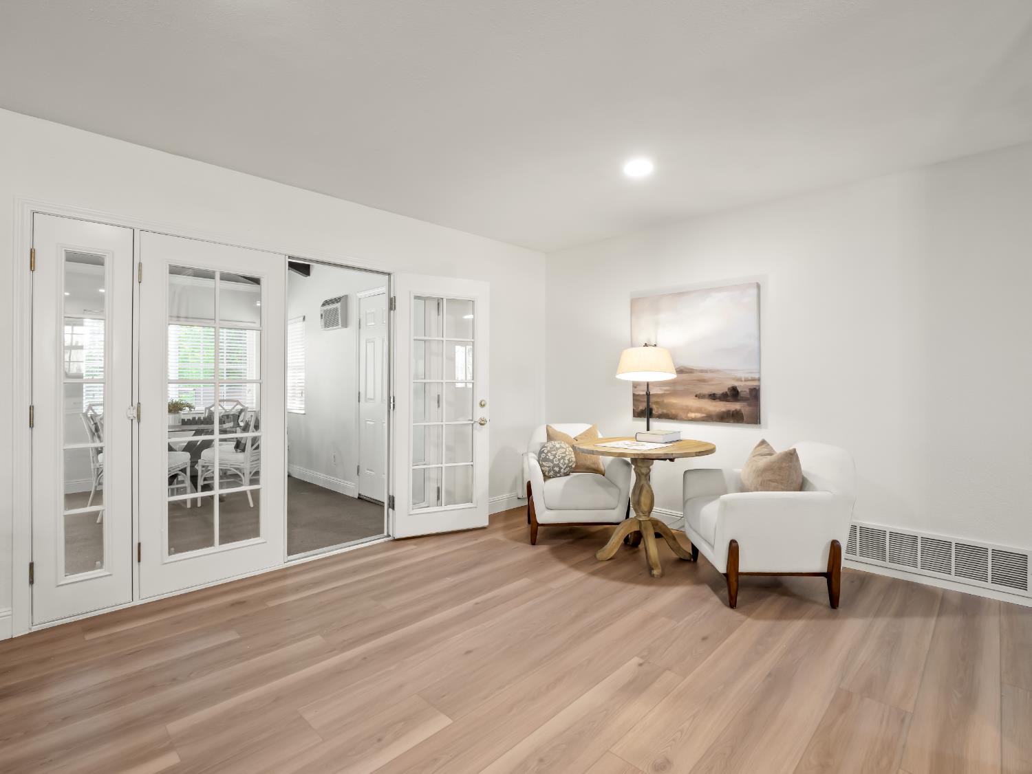 5731 E Copper Ave, Clovis, CA 93619