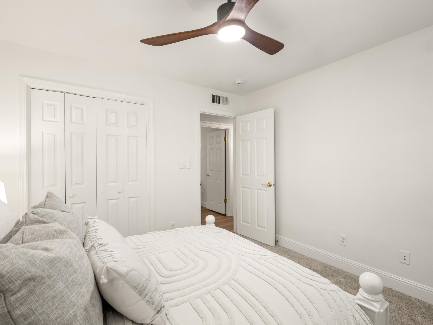 5731 E Copper Ave, Clovis, CA 93619