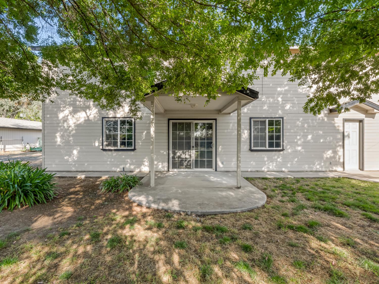 5731 E Copper Ave, Clovis, CA 93619