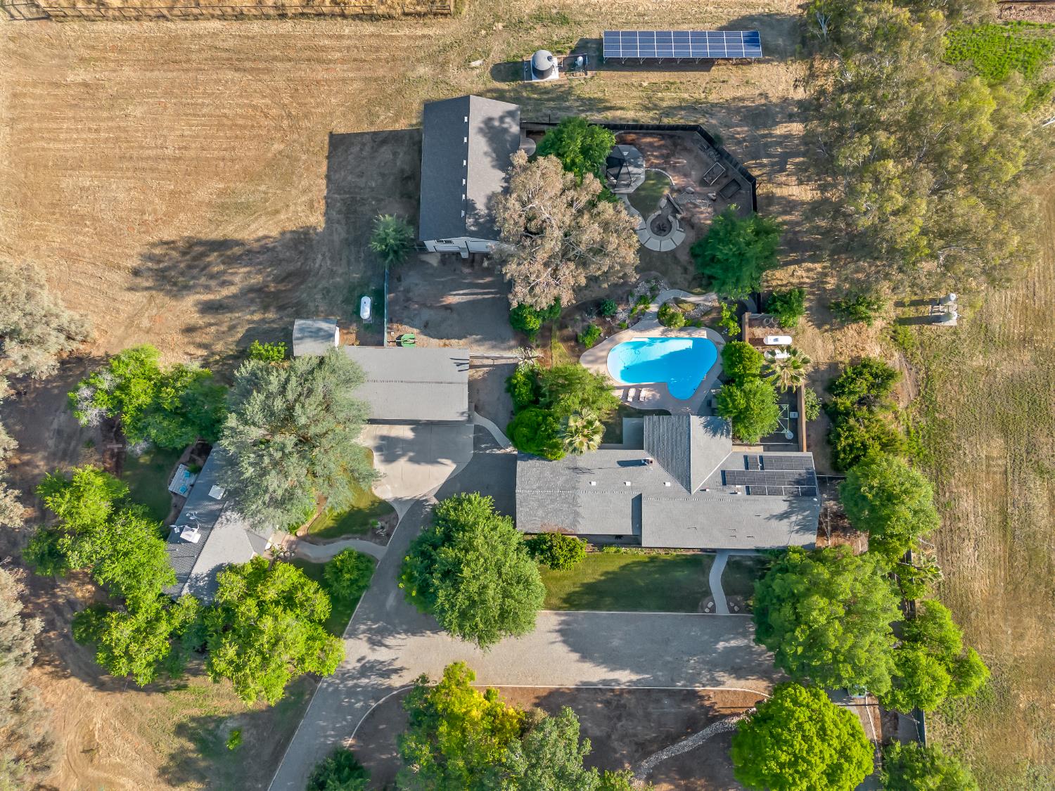 5731 E Copper Ave, Clovis, CA 93619