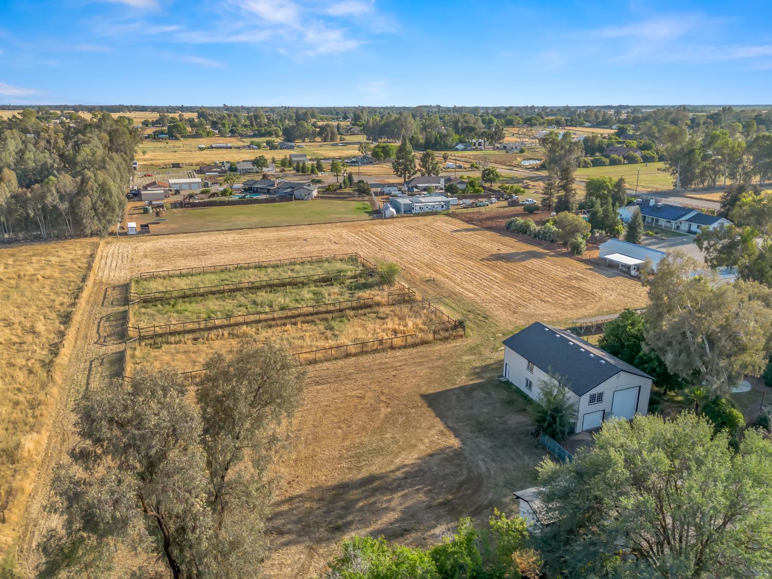 5731 E Copper Ave, Clovis, CA 93619