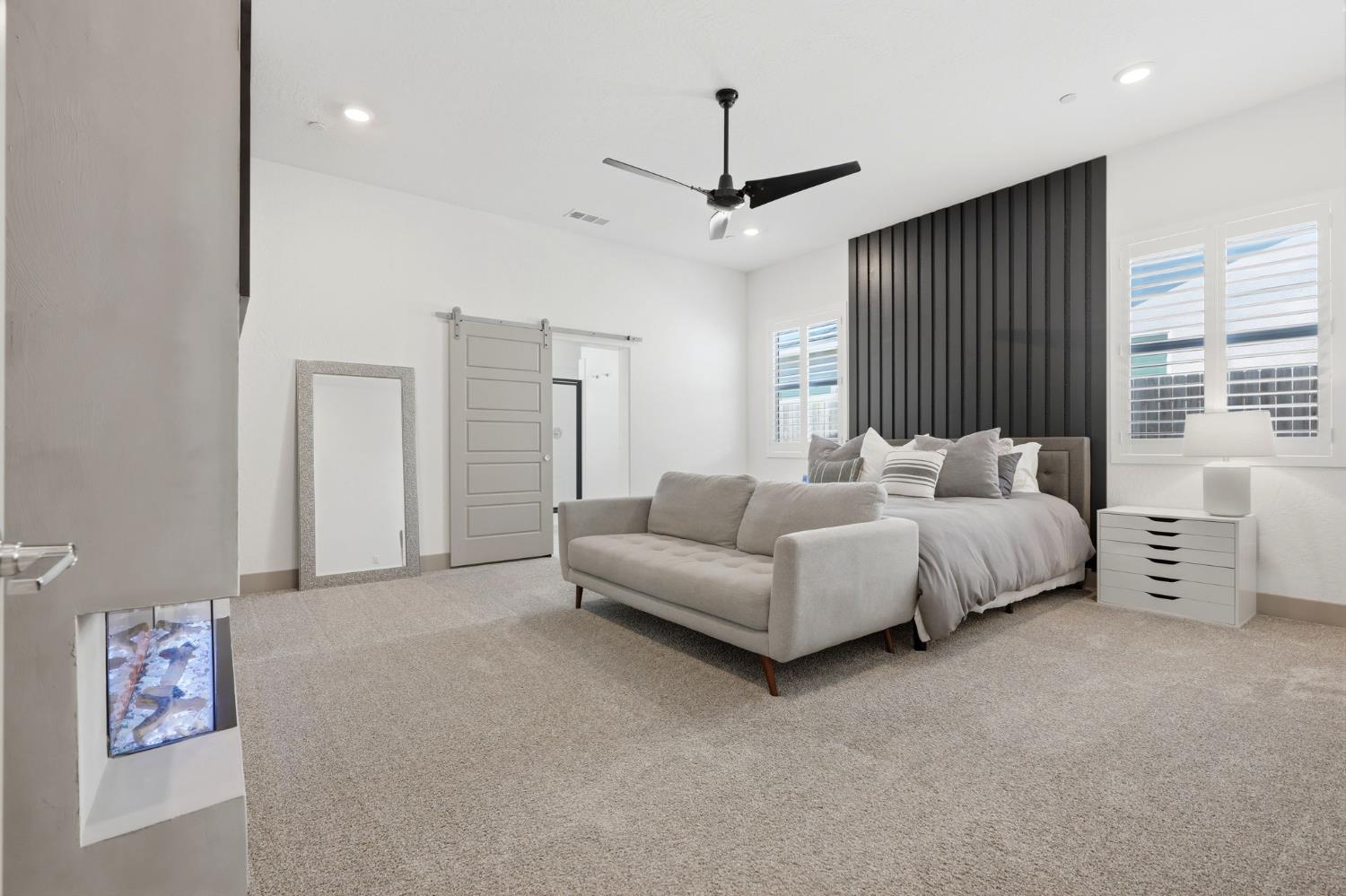 3617 N Santa Fe St, Visalia, CA 93291