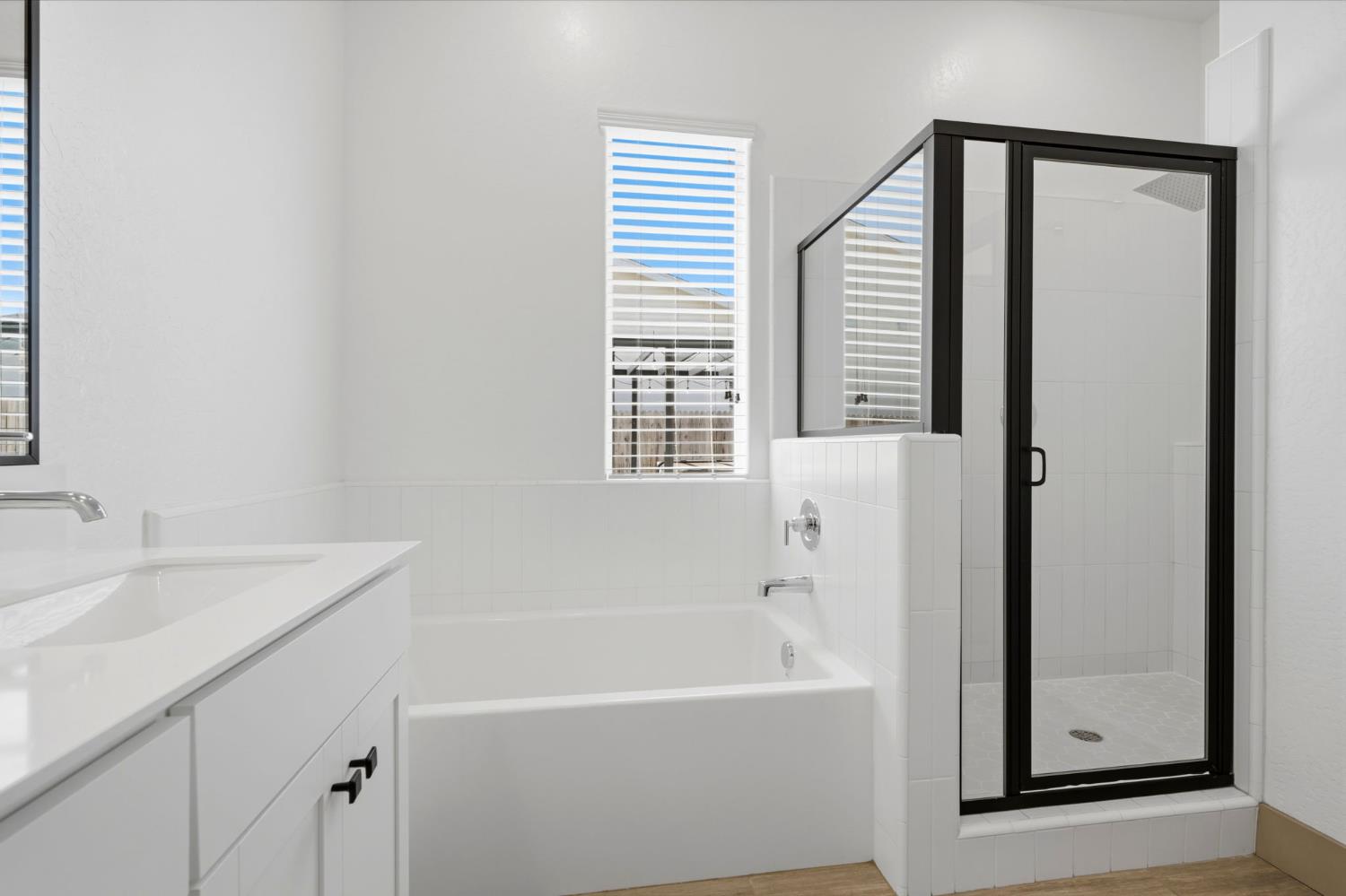 3617 N Santa Fe St, Visalia, CA 93291