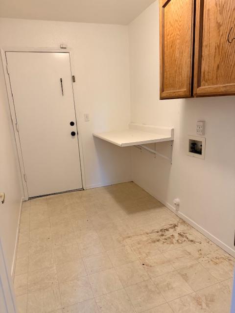 718 Gamay Ave, Madera, CA 93637