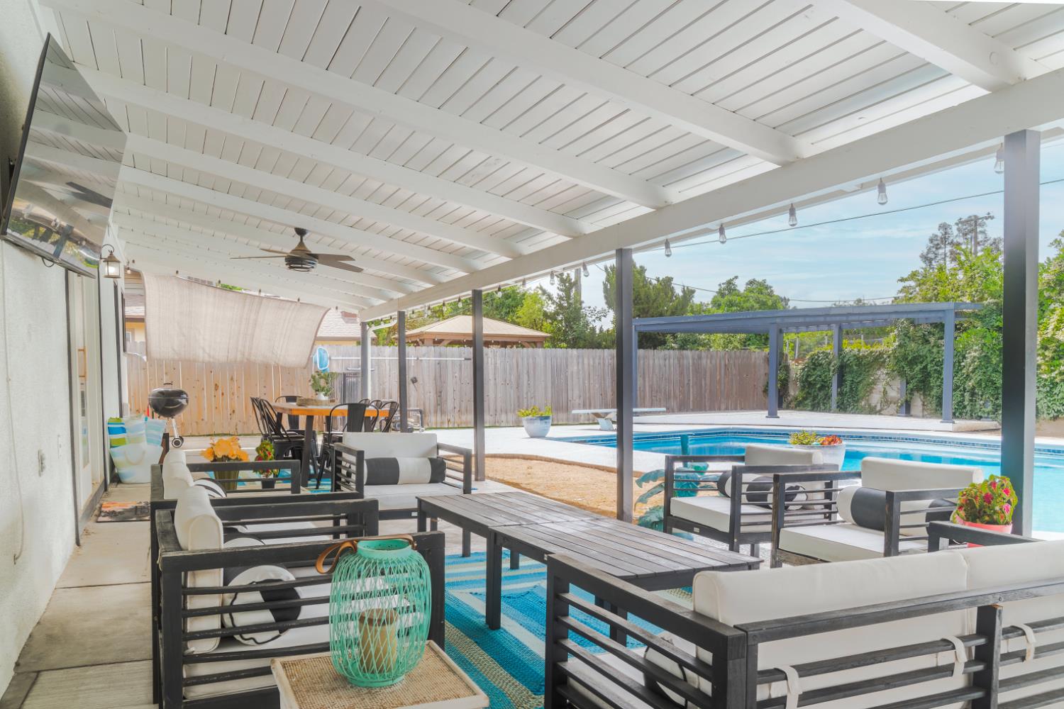 5739 N Pleasant Ave, Fresno, CA 93711