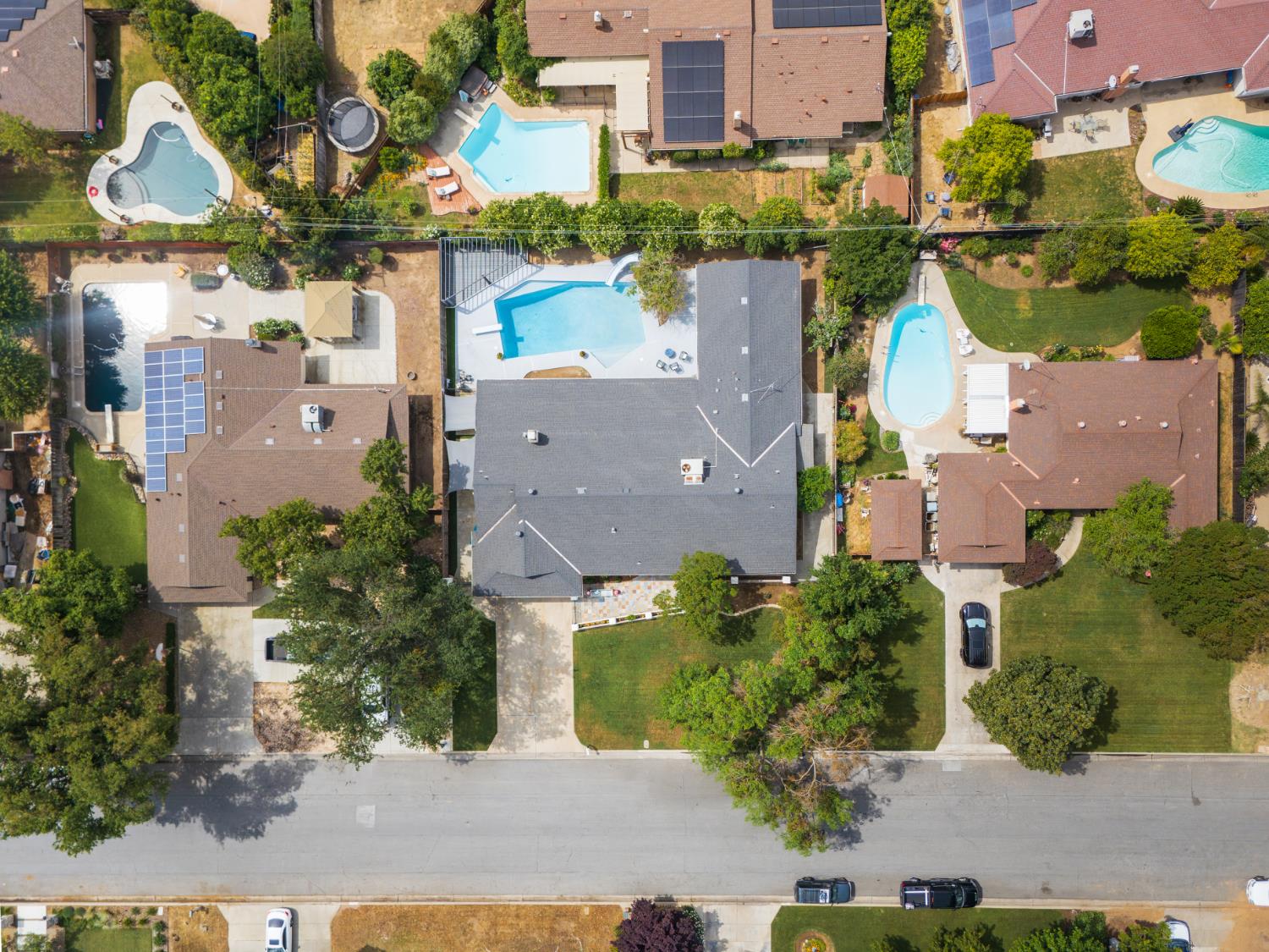 5739 N Pleasant Ave, Fresno, CA 93711