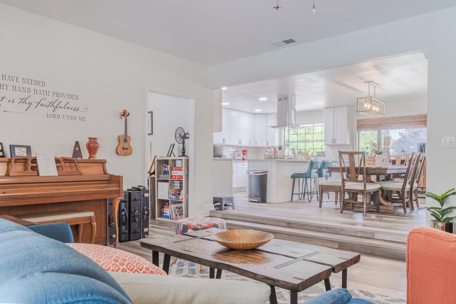 5739 N Pleasant Ave, Fresno, CA 93711