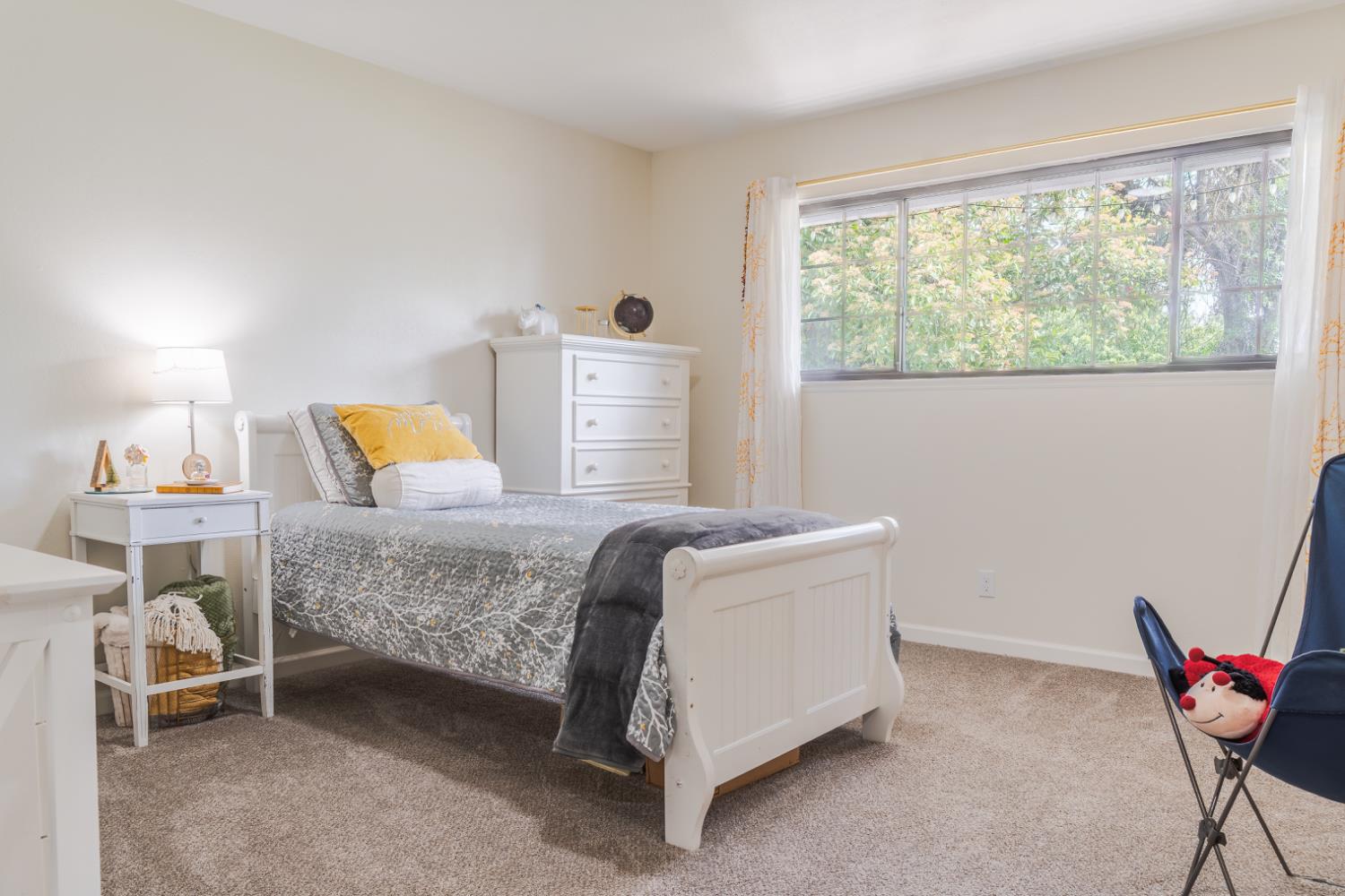 5739 N Pleasant Ave, Fresno, CA 93711