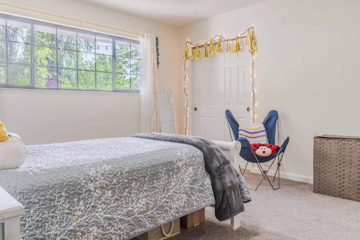 5739 N Pleasant Ave, Fresno, CA 93711