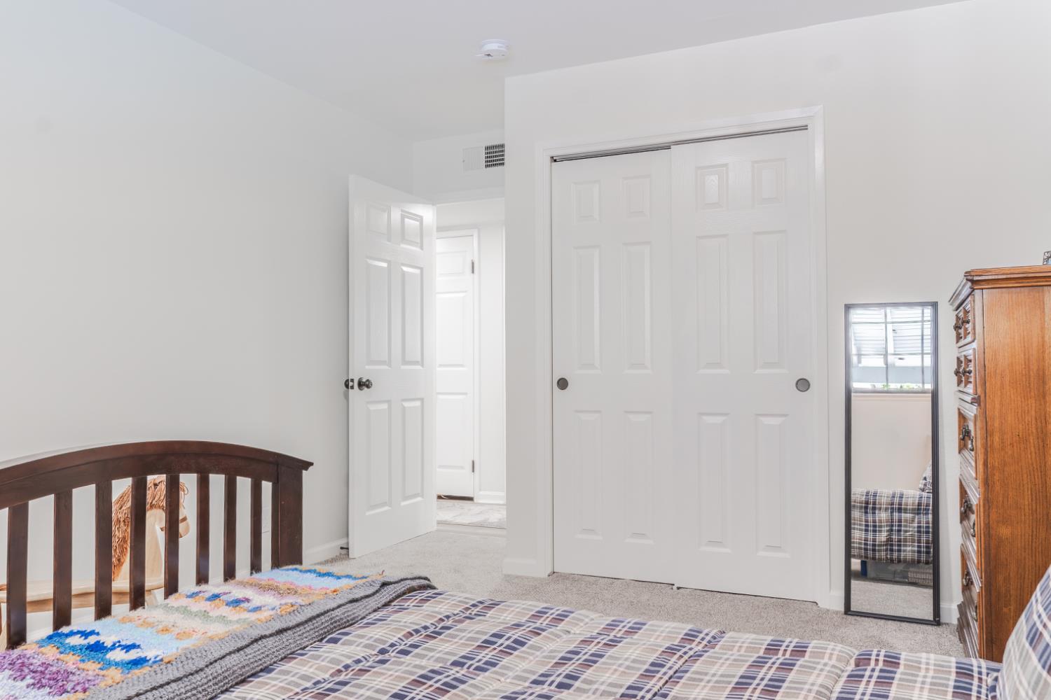 5739 N Pleasant Ave, Fresno, CA 93711