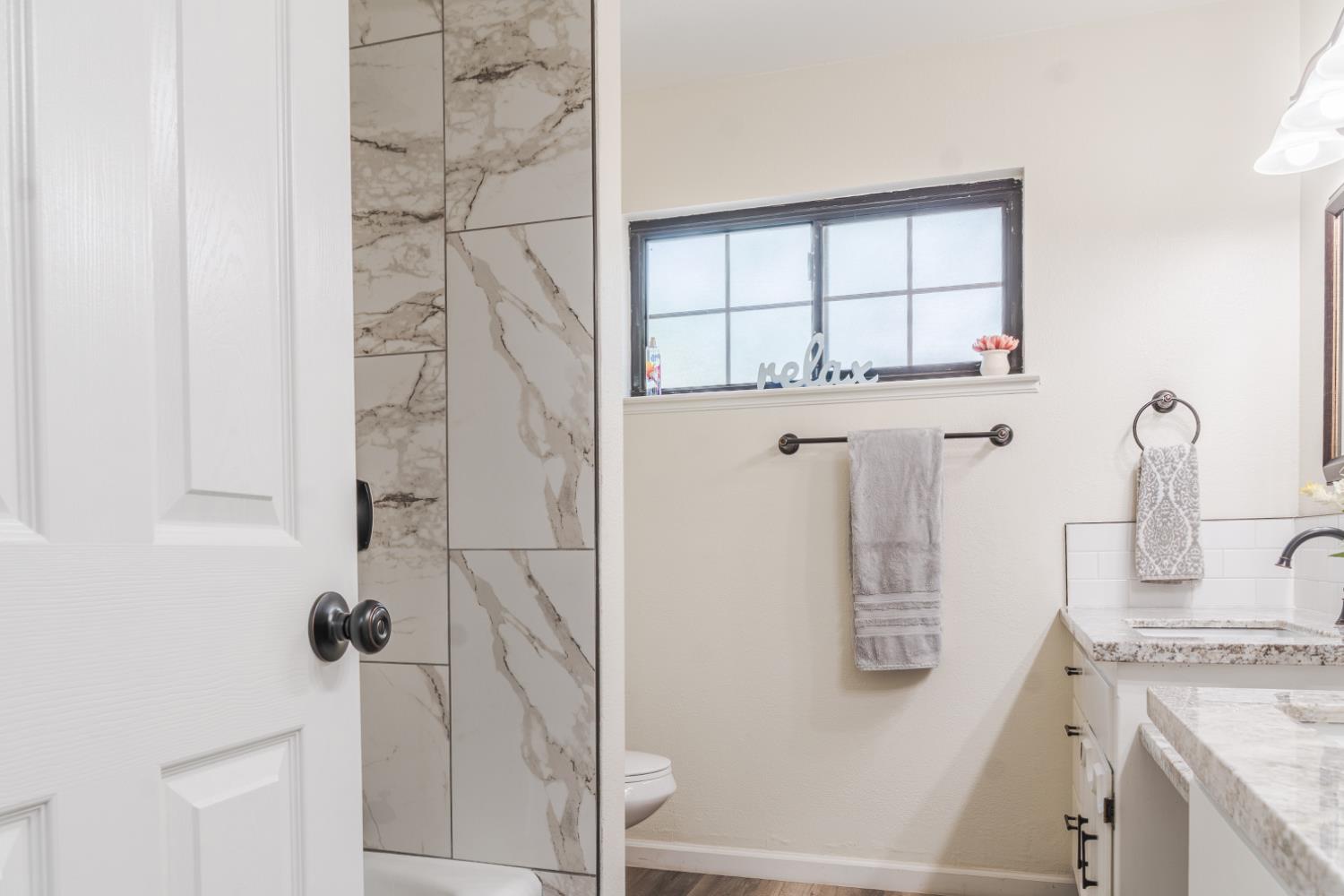 5739 N Pleasant Ave, Fresno, CA 93711