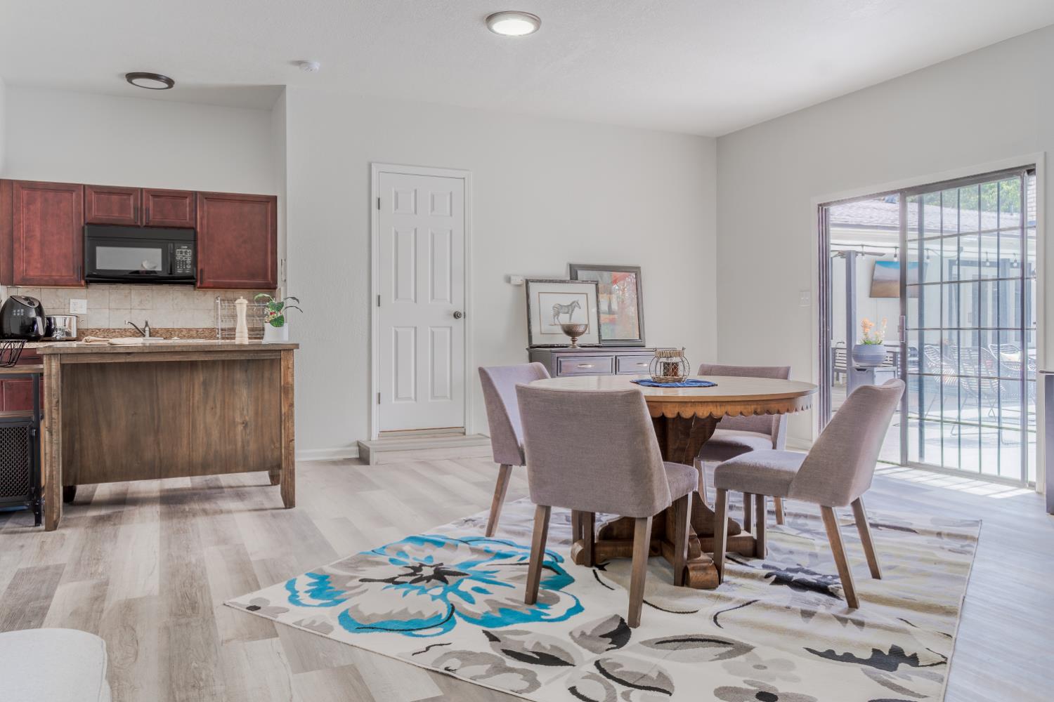 5739 N Pleasant Ave, Fresno, CA 93711