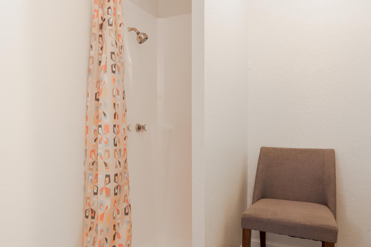 5739 N Pleasant Ave, Fresno, CA 93711