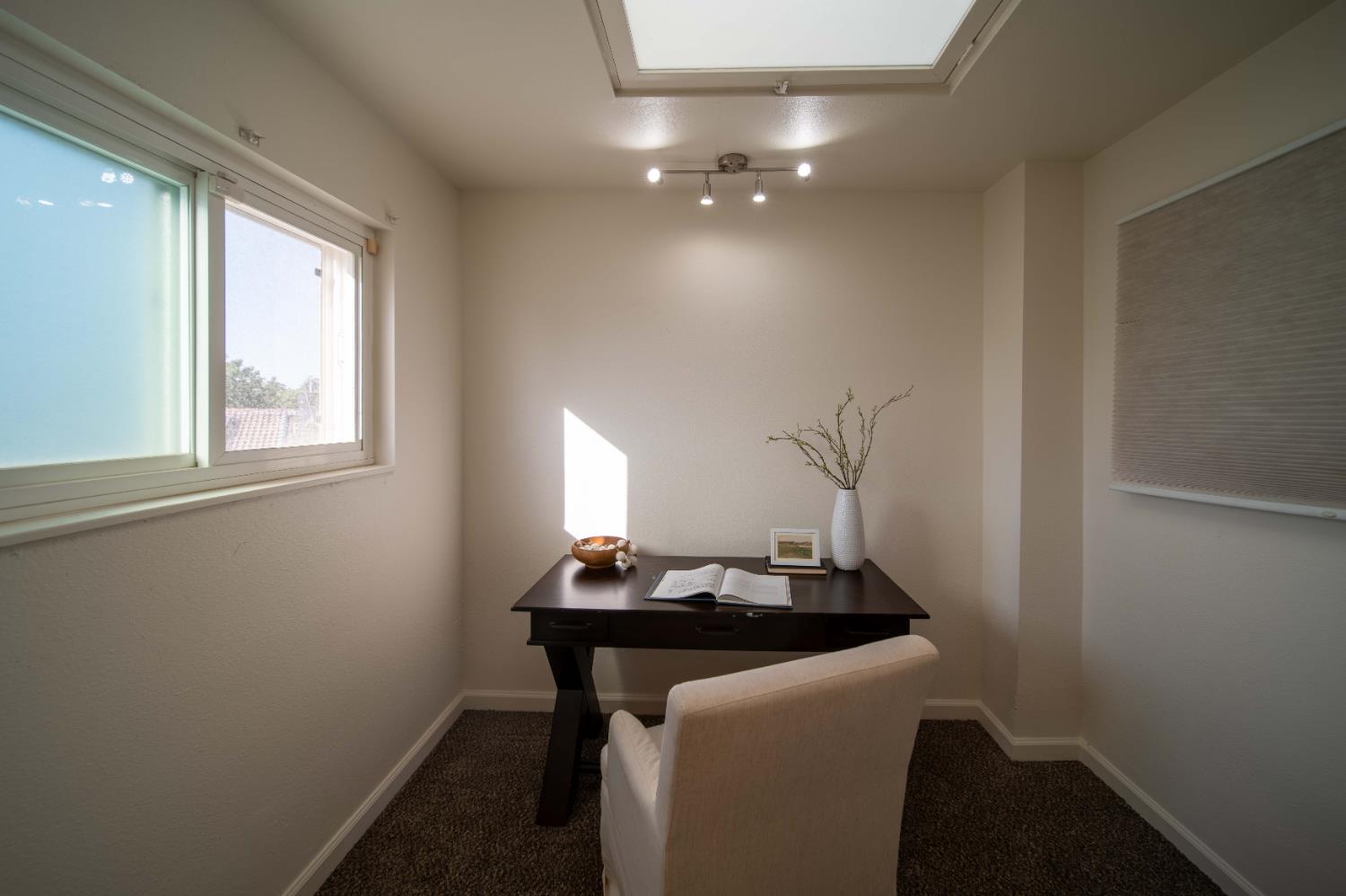 4421 N Woodrow Ave, Fresno, CA 93726