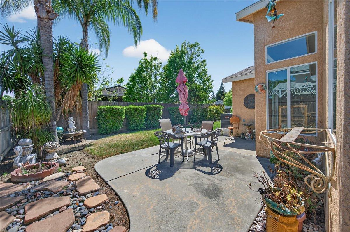 2335 Golden, Clovis, CA 93611