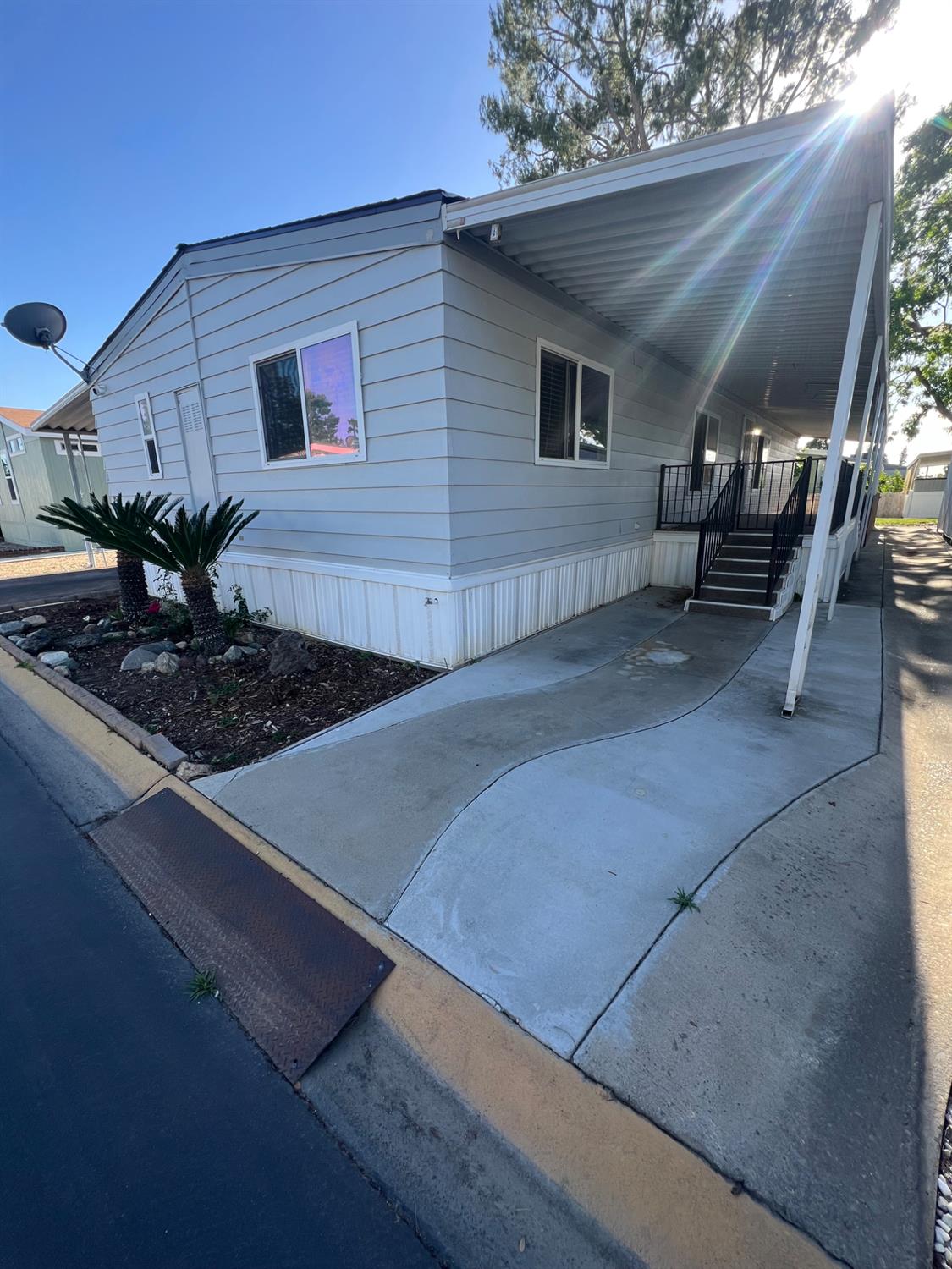 2706 W Ashlan Ave #156, Fresno, CA 93705