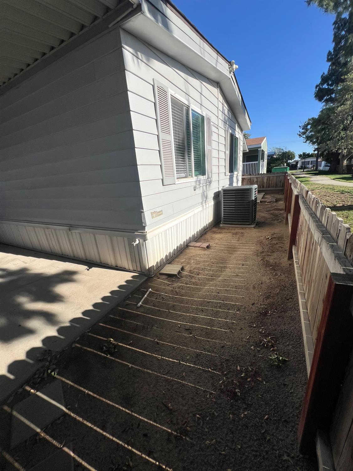 2706 W Ashlan Ave #156, Fresno, CA 93705