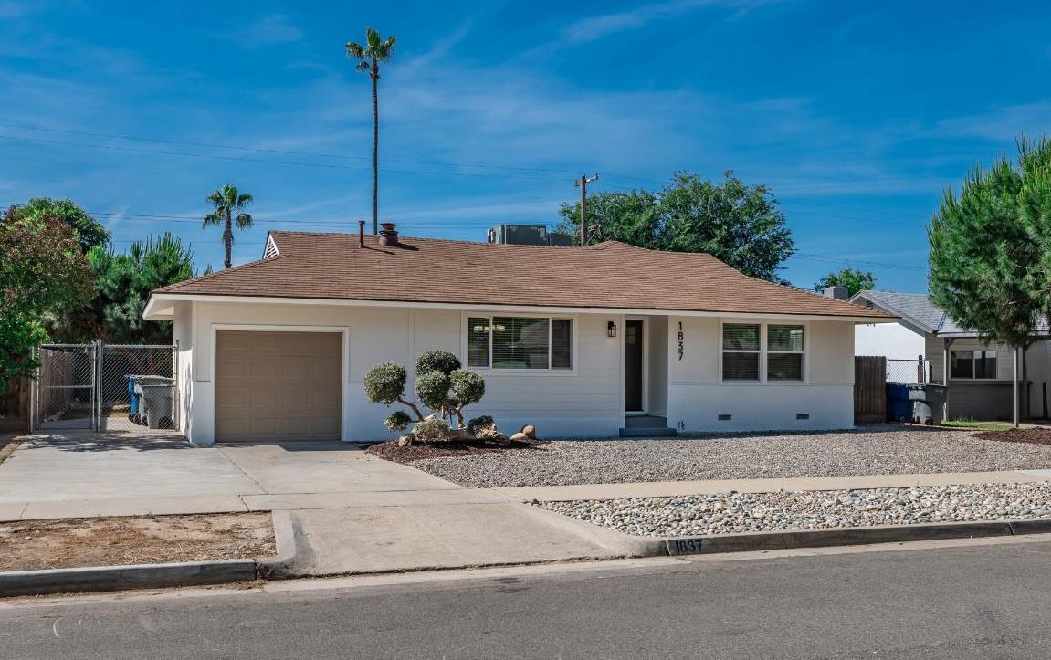 1837 W Bellaire Way, Fresno, CA 93705