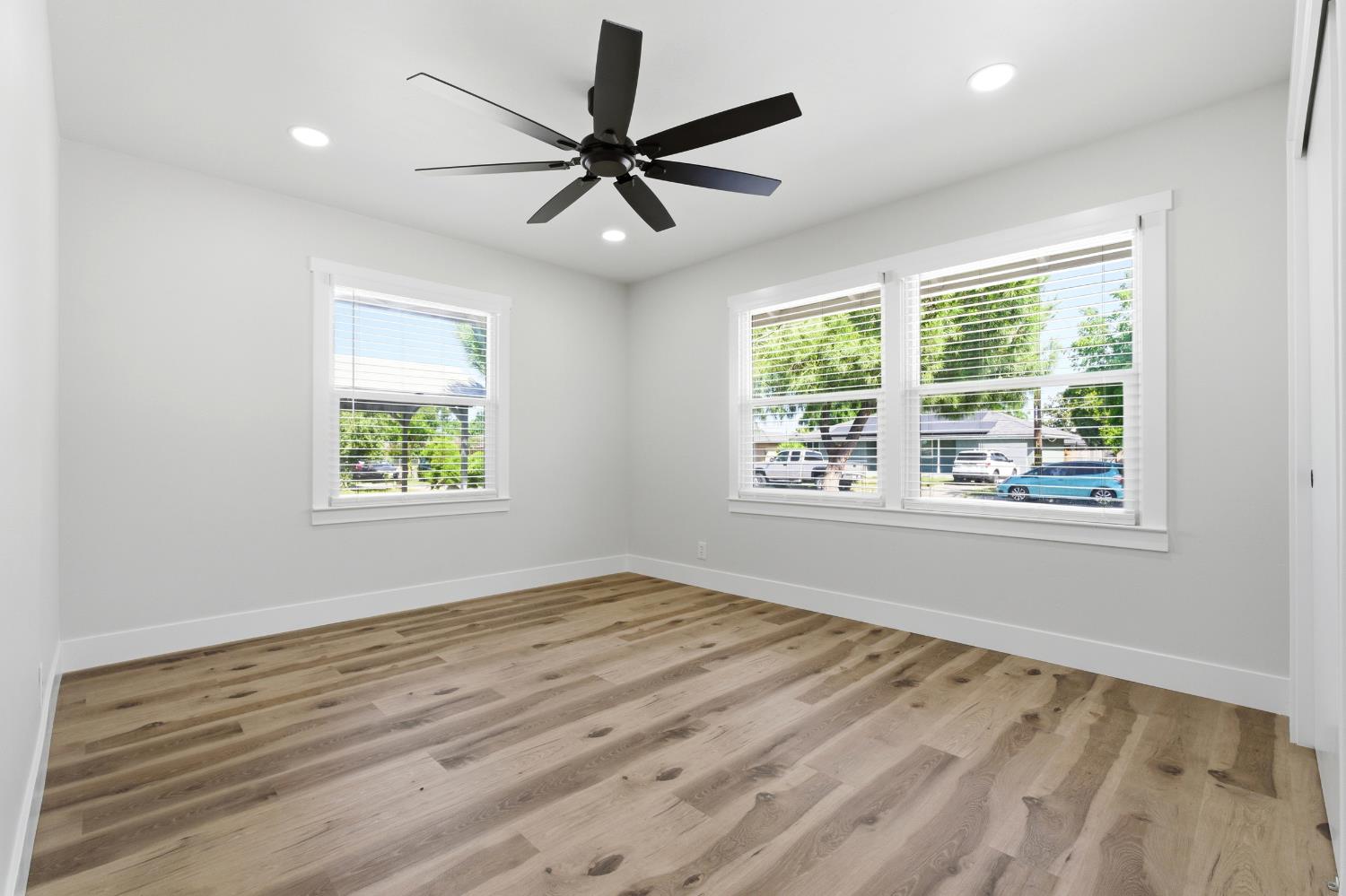 1837 W Bellaire Way, Fresno, CA 93705