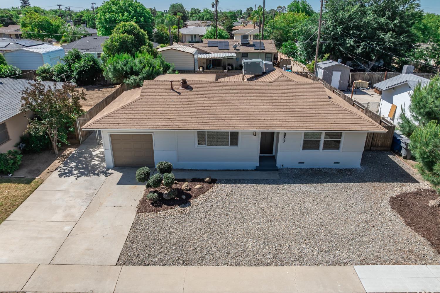 1837 W Bellaire Way, Fresno, CA 93705