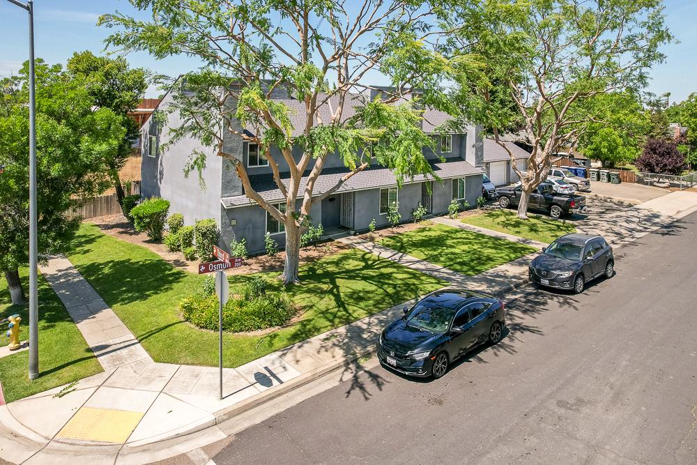 264 Osmun Ave, Clovis, CA 93612