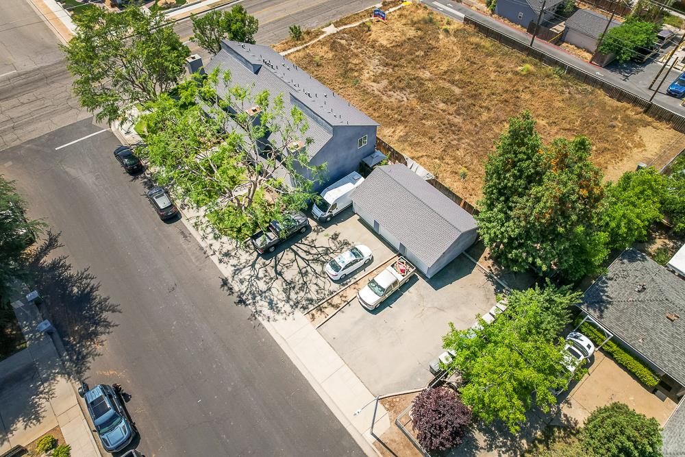 264 Osmun Ave, Clovis, CA 93612