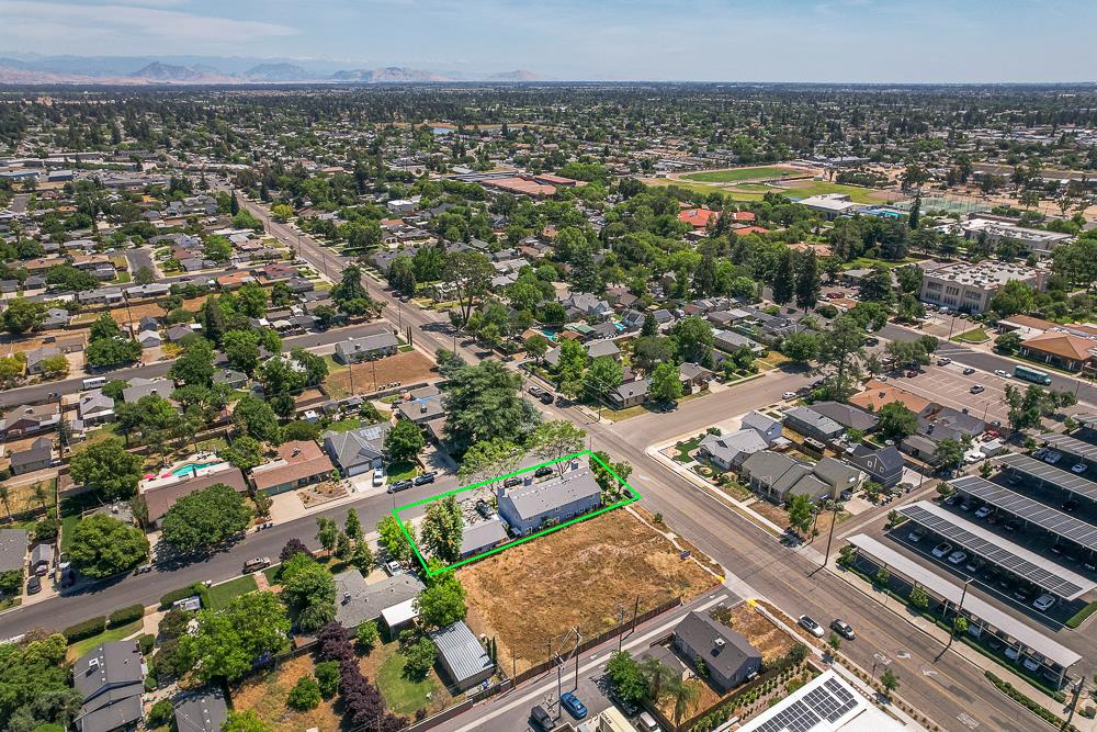 264 Osmun Ave, Clovis, CA 93612