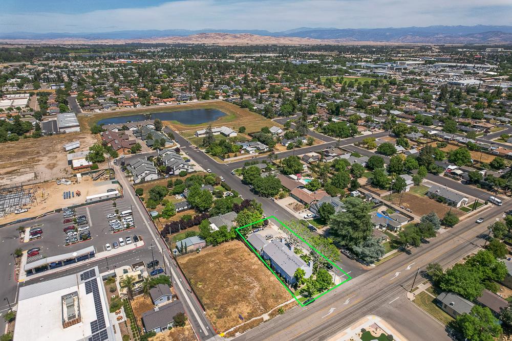 264 Osmun Ave, Clovis, CA 93612
