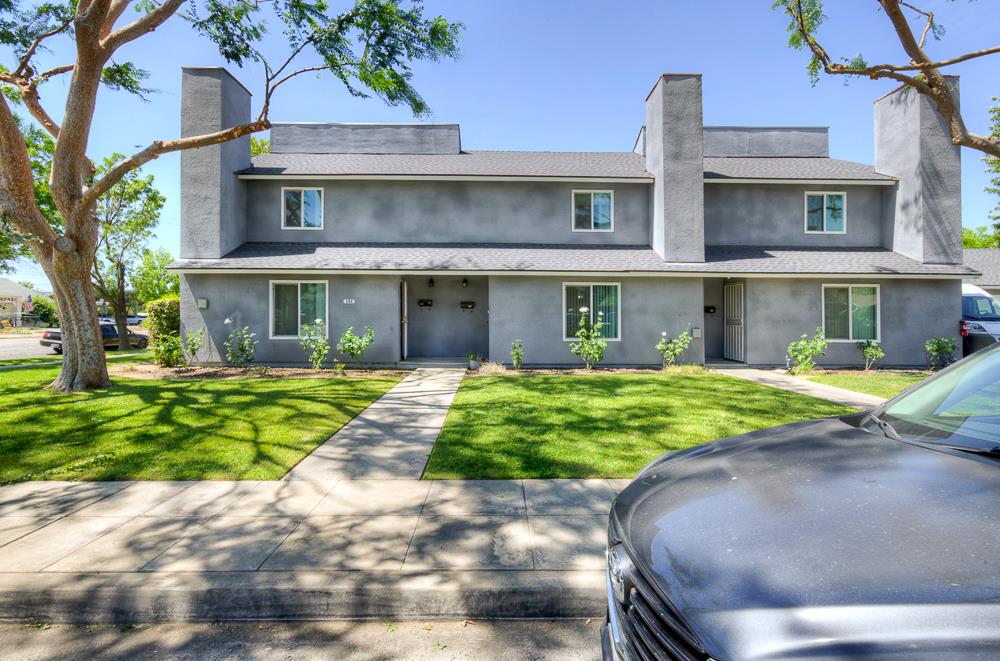 264 Osmun Ave, Clovis, CA 93612