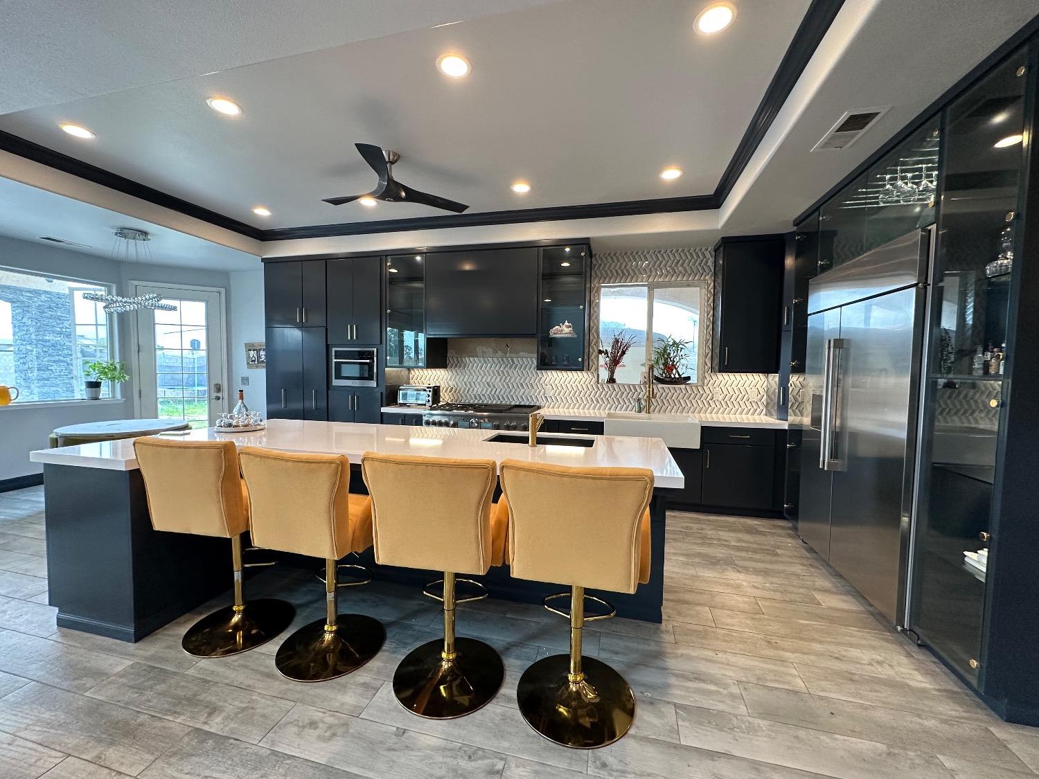 11027 N Stanford Ave, Clovis, CA 93619