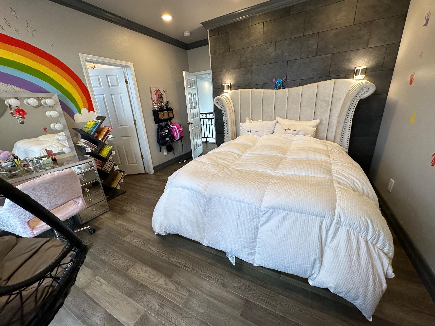 11027 N Stanford Ave, Clovis, CA 93619