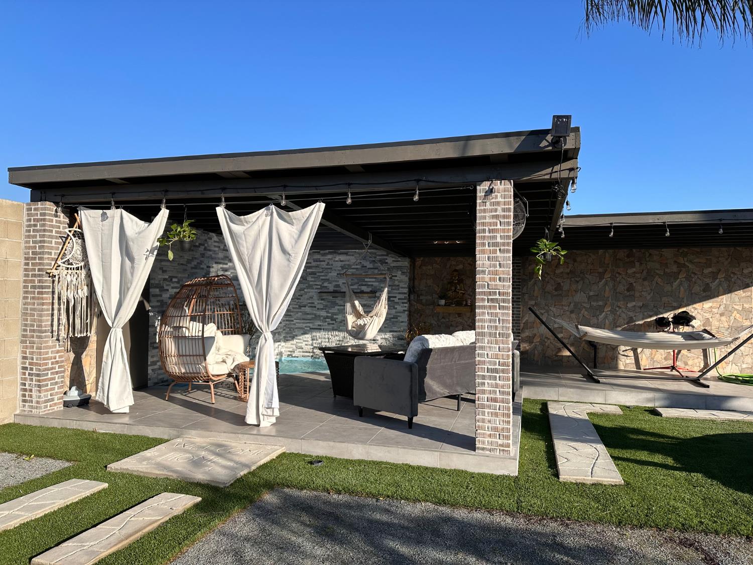 11027 N Stanford Ave, Clovis, CA 93619