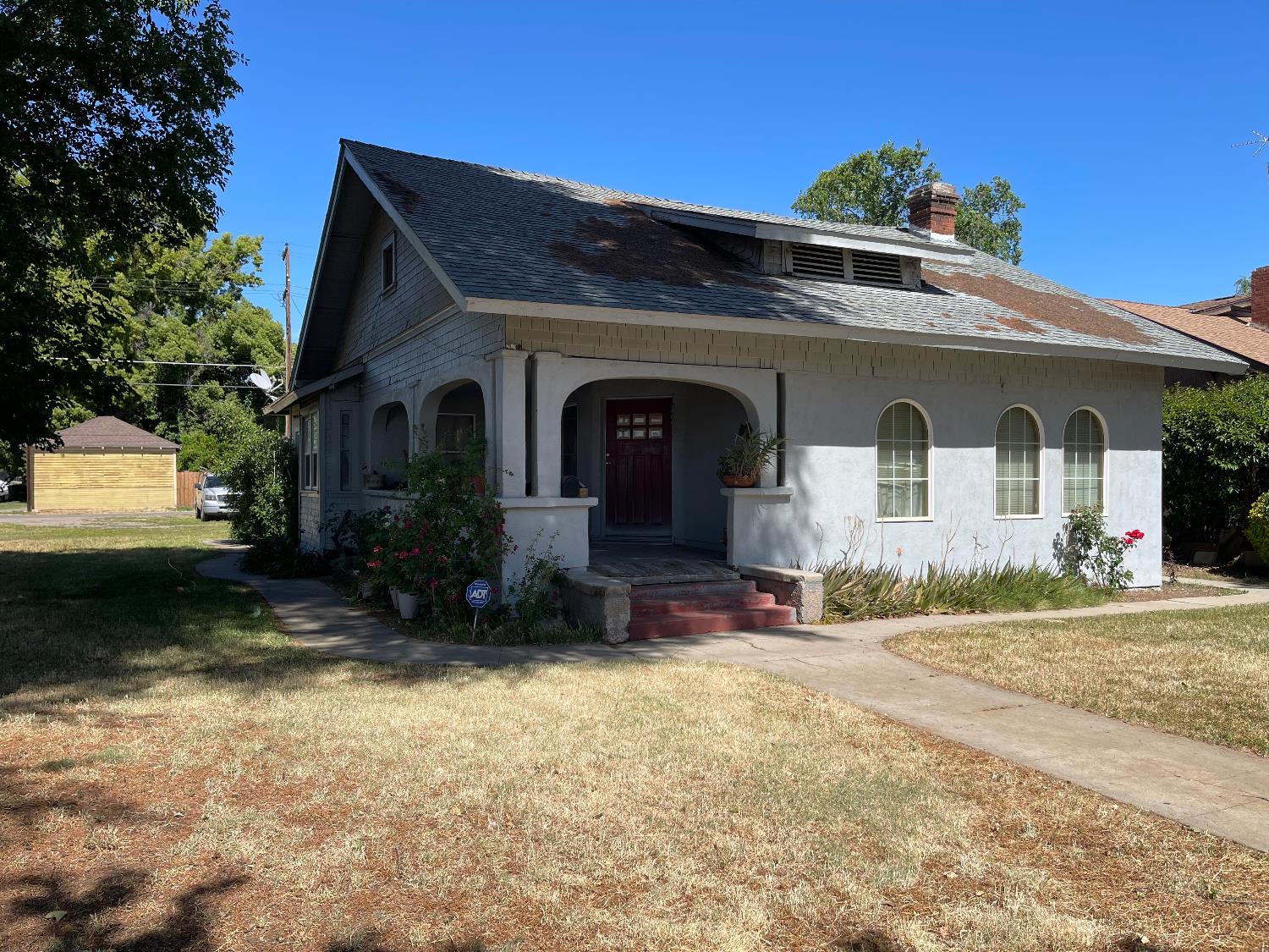 425 N D St, Madera, CA 93638