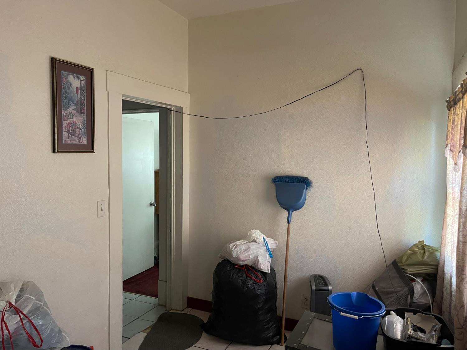 425 N D St, Madera, CA 93638