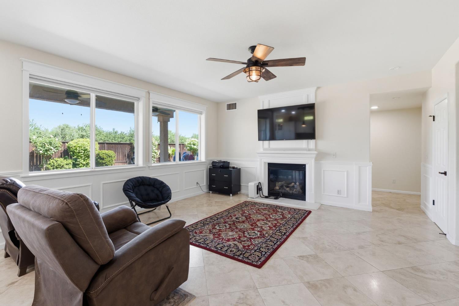 11092 Le Conte Pass Ct, Clovis, CA 93619