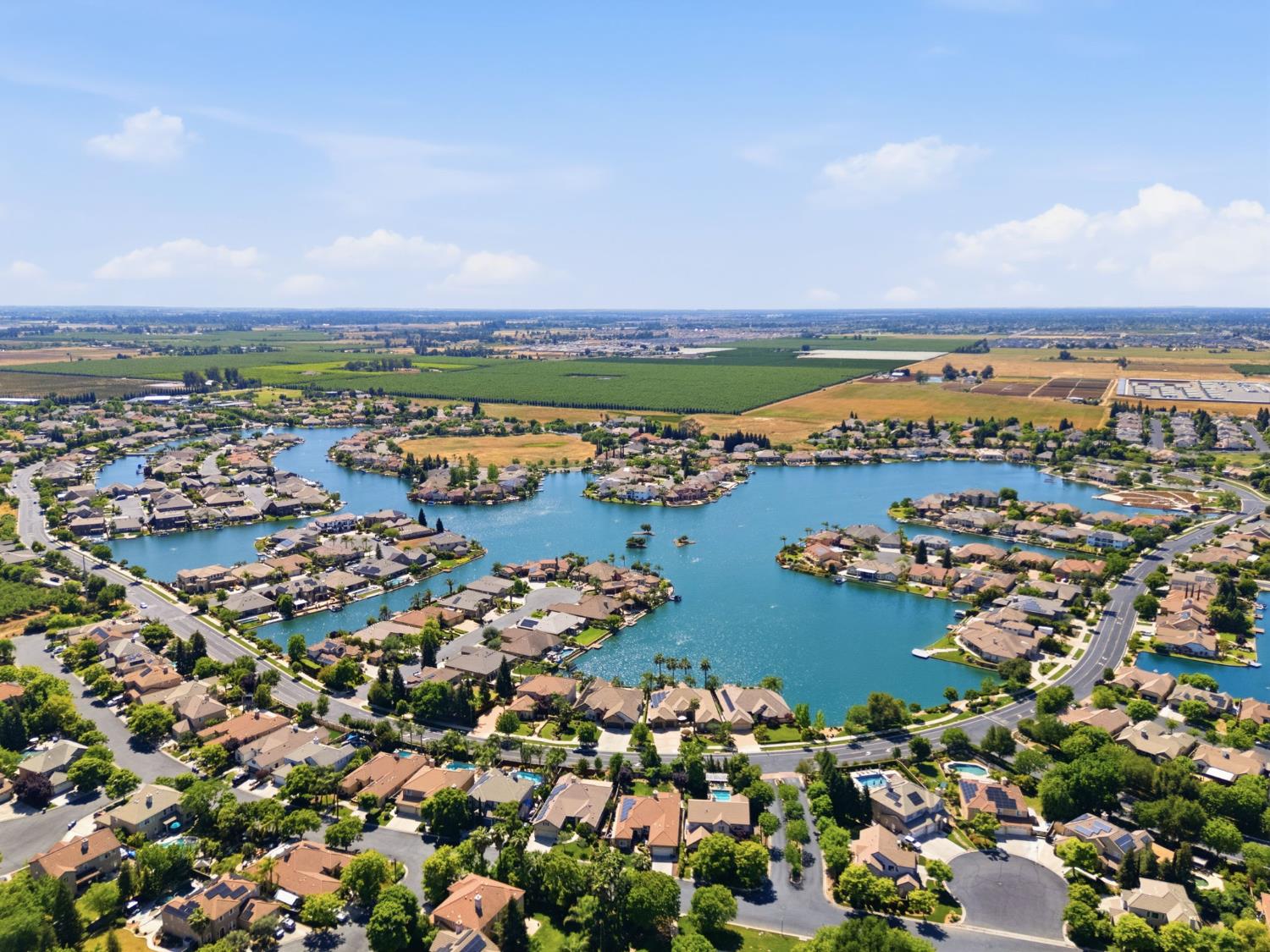 11092 Le Conte Pass Ct, Clovis, CA 93619