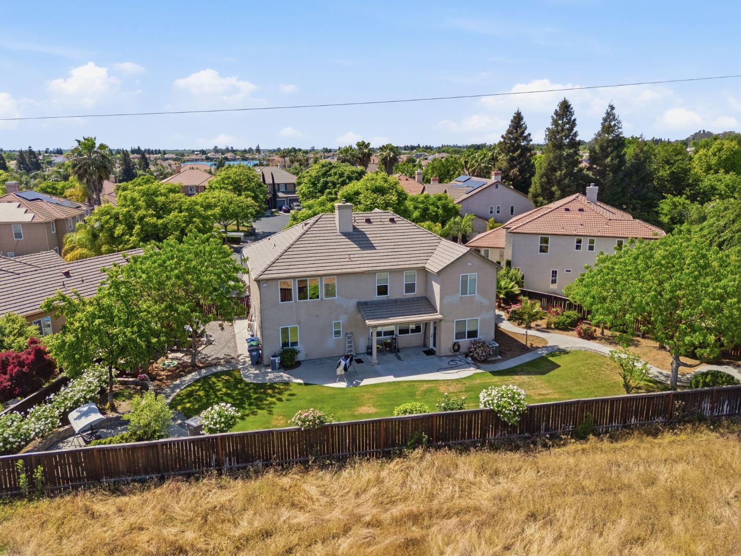 11092 Le Conte Pass Ct, Clovis, CA 93619