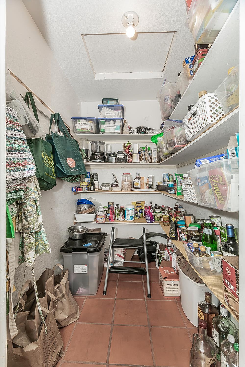 14815 Garlock Ln, Prather, CA 93651