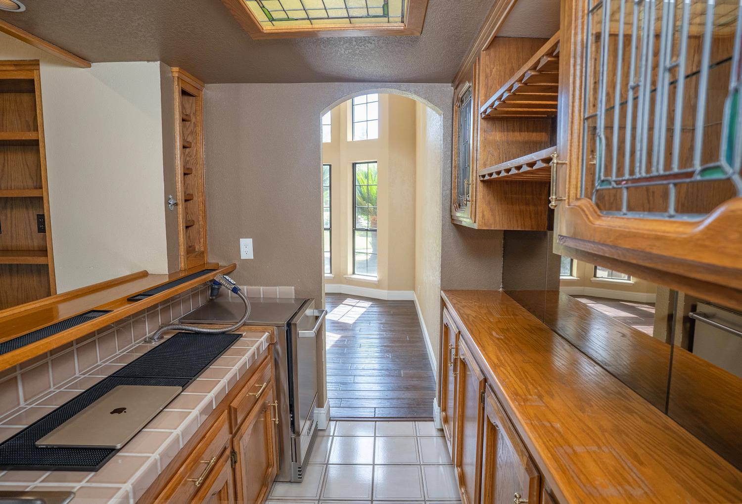 314 W Audubon Dr, Fresno, CA 93711