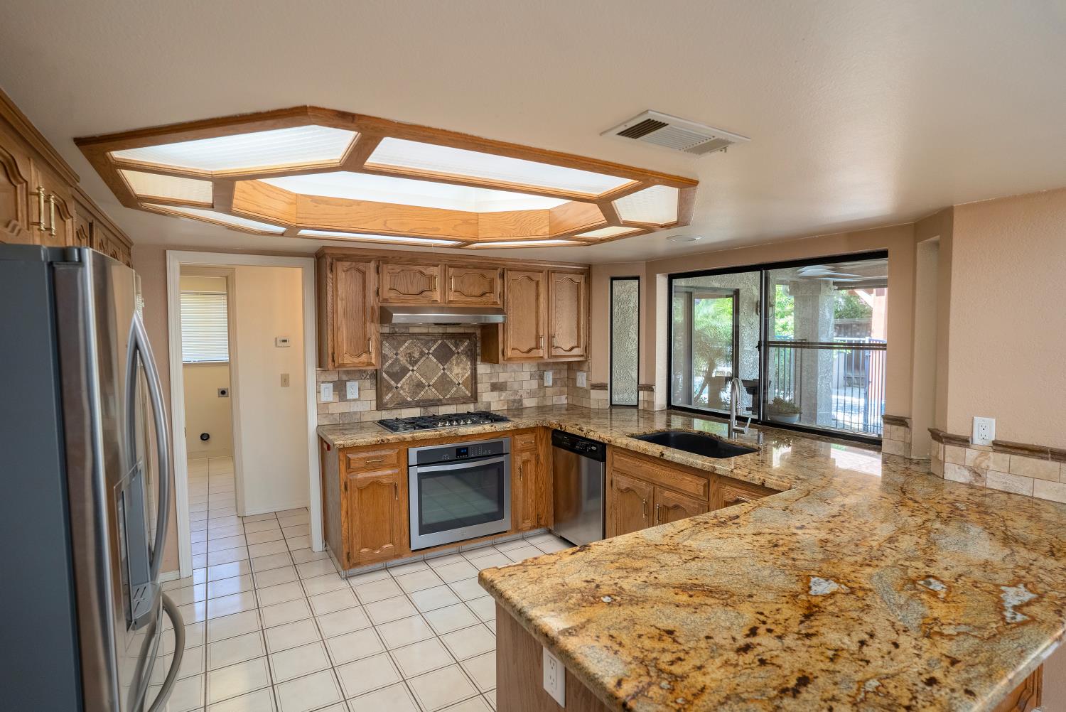 314 W Audubon Dr, Fresno, CA 93711