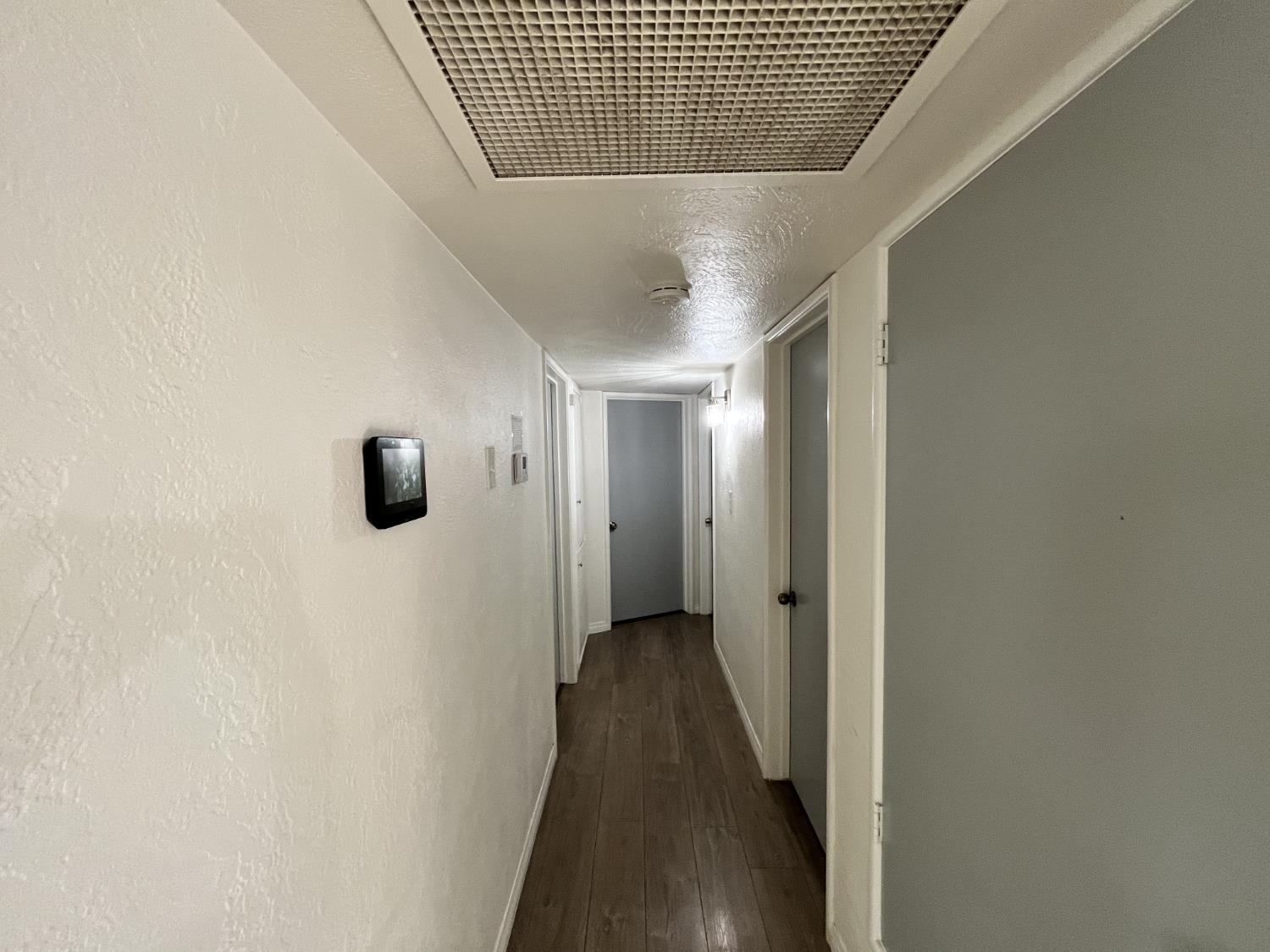 2235 N Backer Ave, Fresno, CA 93703