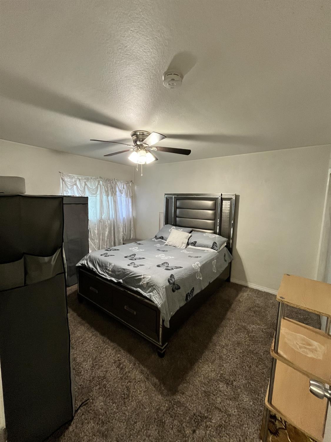 2235 N Backer Ave, Fresno, CA 93703