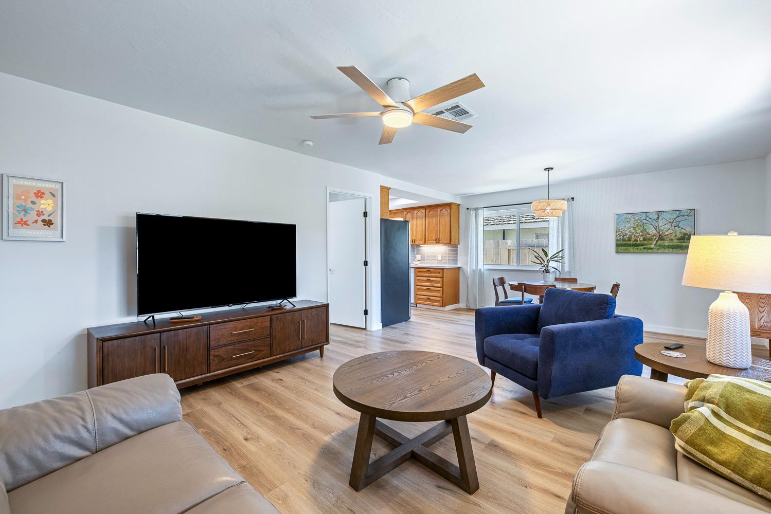 425 Stanford Ave, Coalinga, CA 93210