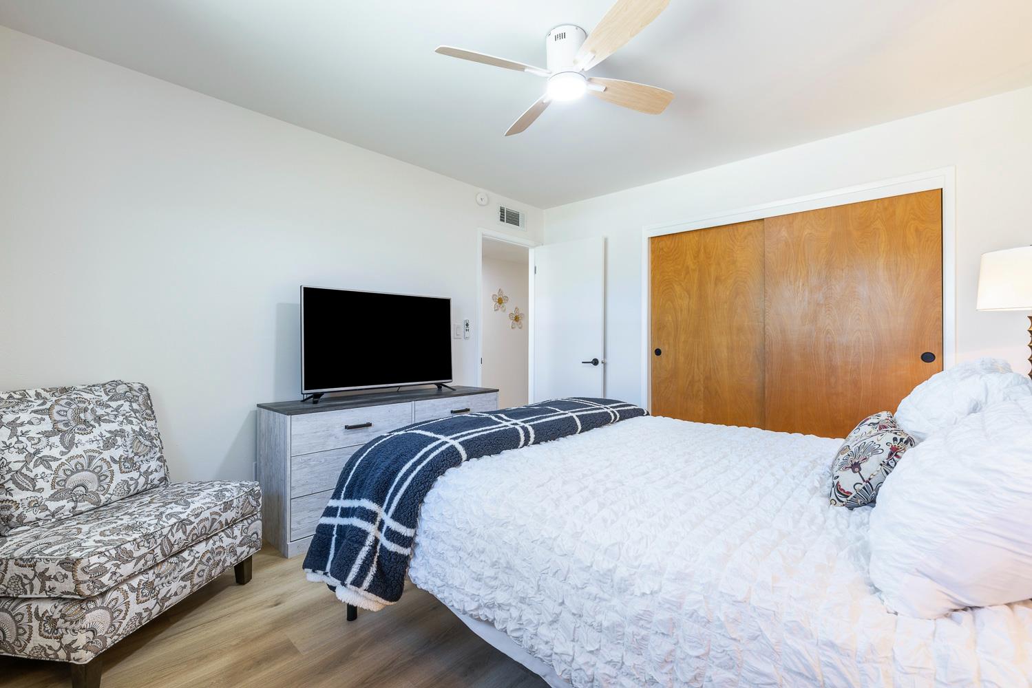 425 Stanford Ave, Coalinga, CA 93210