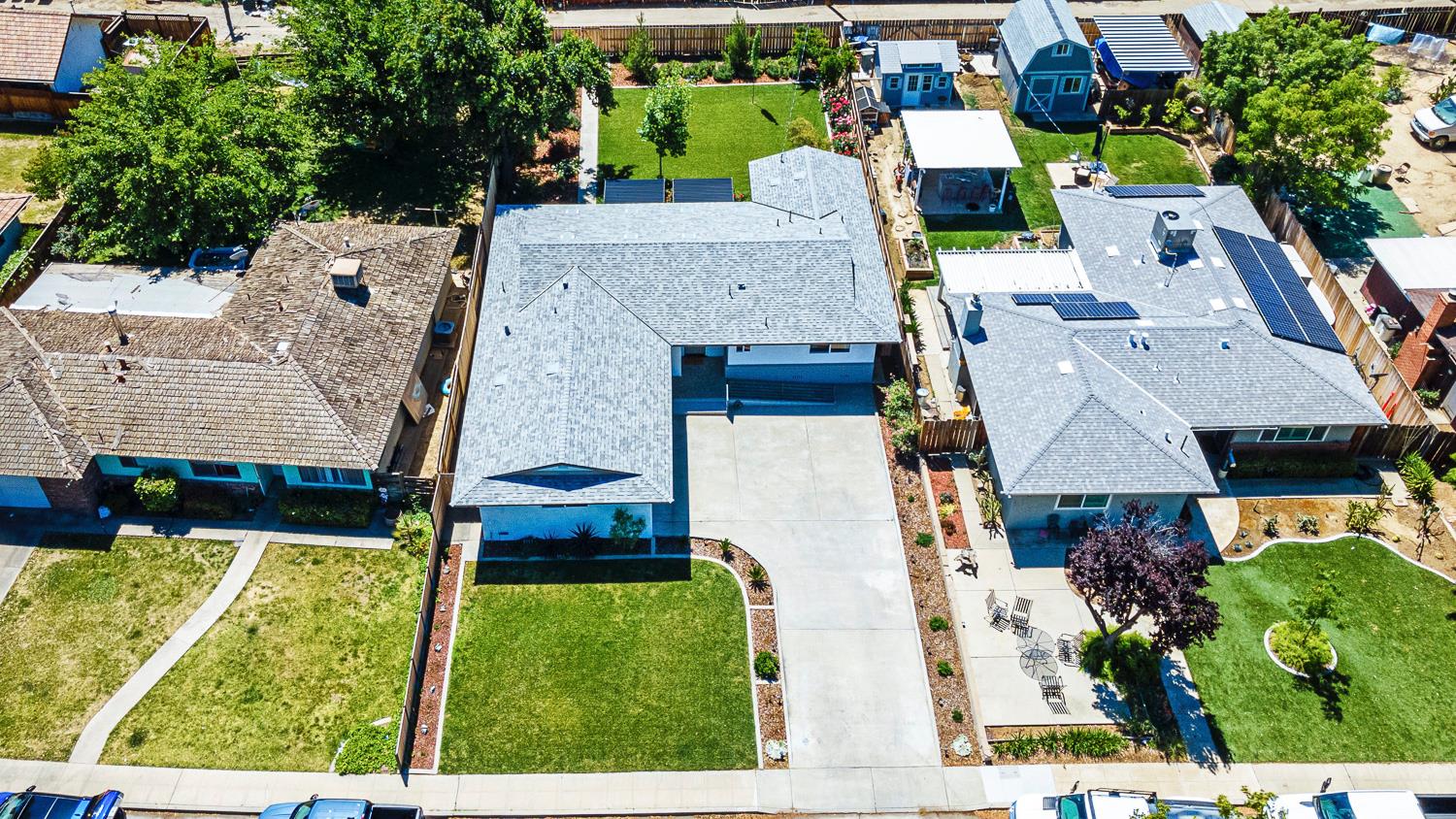 425 Stanford Ave, Coalinga, CA 93210
